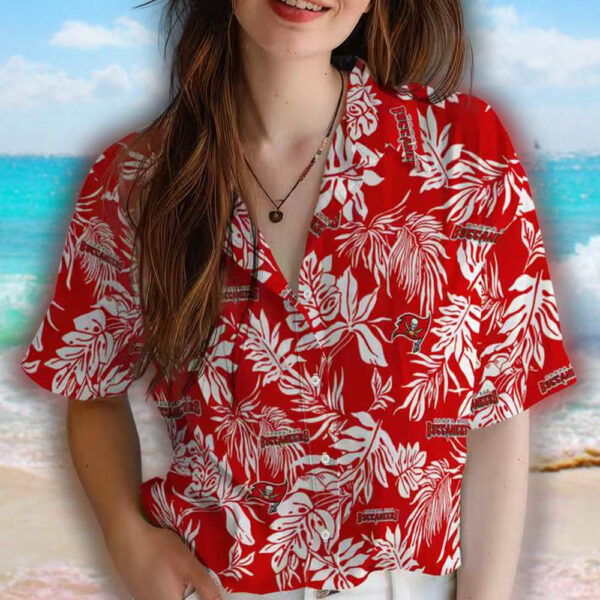 Tampa Bay Buccaneers Hawaiian Shirt Red White Tropical Leaf Design 4